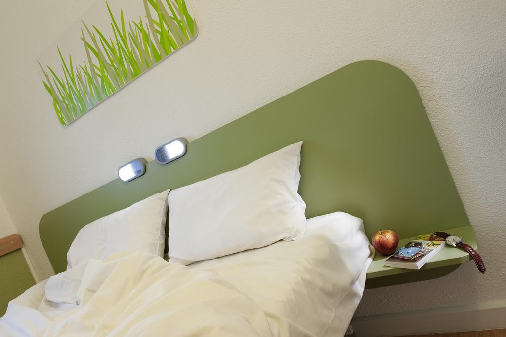 Ibis Budget Lyon Est Chaponnay Room photo